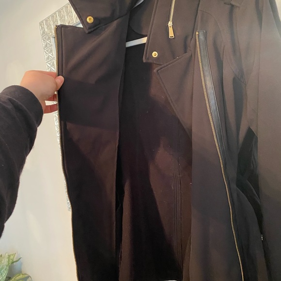 Raincoat bundle ☔️ - Picture 10 of 13